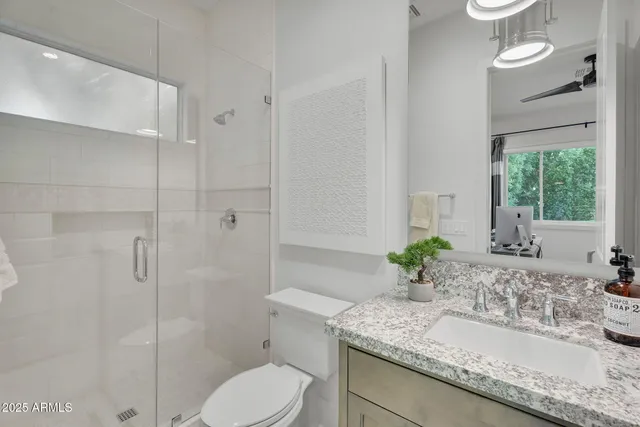 $20,000 | 3507 North 39th Place, Phoenix, AZ 85018