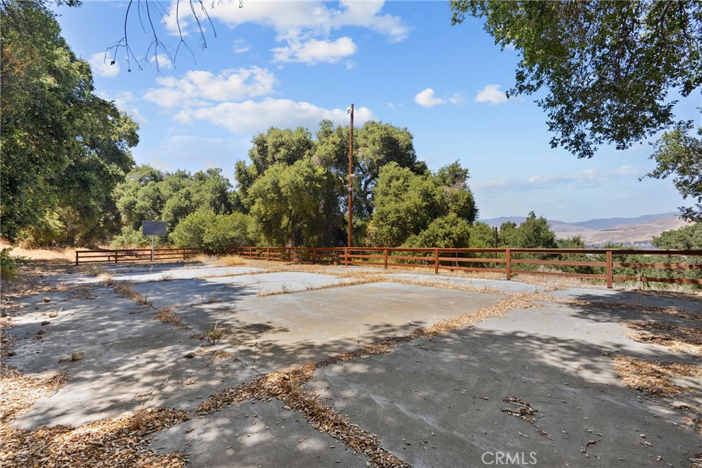 27772 Parker Road Castaic, CA 91384 - Photo 30 of 31