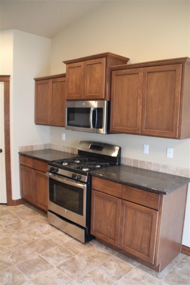 3908 Moonlight Court, Unit FR35 Spokane, WA 99208 - Photo 11 of 19 Gallery Image 11