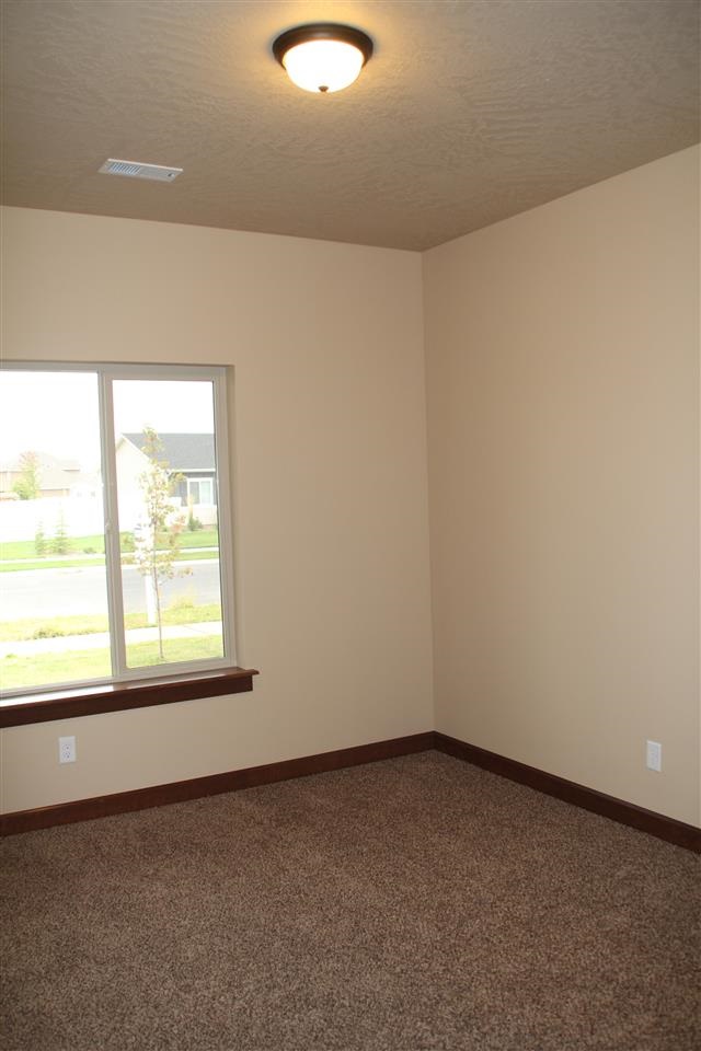 3908 Moonlight Court, Unit FR35 Spokane, WA 99208 - Photo 16 of 19 Gallery Image 16