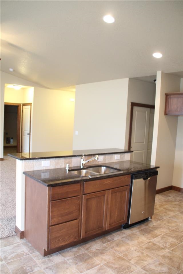 3908 Moonlight Court, Unit FR35 Spokane, WA 99208 - Photo 5 of 19 Gallery Image 5