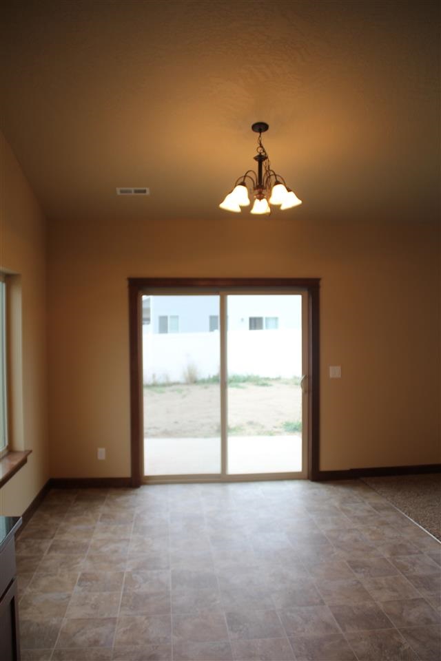 3908 Moonlight Court, Unit FR35 Spokane, WA 99208 - Photo 7 of 19 Gallery Image 7