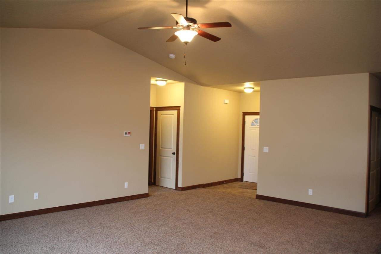 3908 Moonlight Court, Unit FR35 Spokane, WA 99208 - Photo 8 of 19 Gallery Image 8