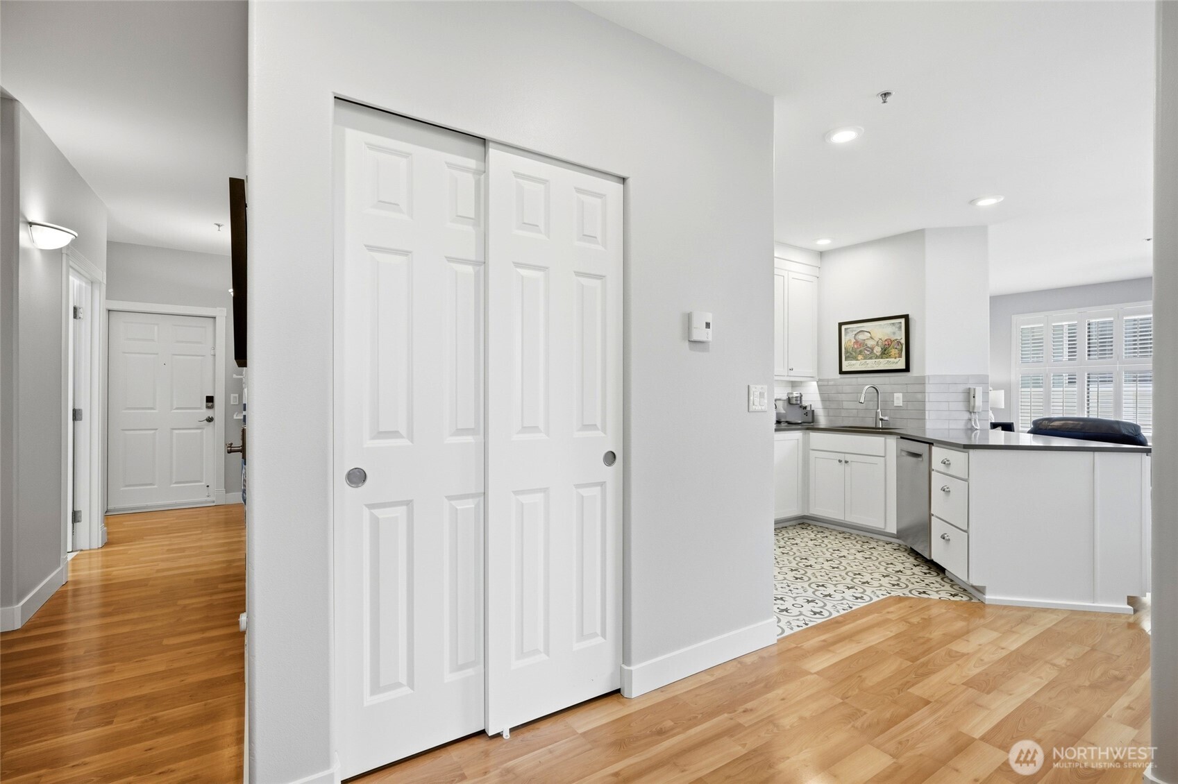 3501 Colby Avenue, Unit 313 Everett, WA 98201 - Photo 3 of 29