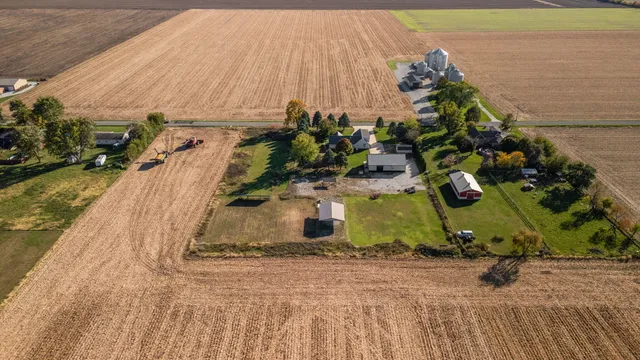 $559,900 | 355 East 300 South, Valparaiso, IN 46383