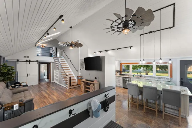 $559,900 | 355 East 300 South, Valparaiso, IN 46383