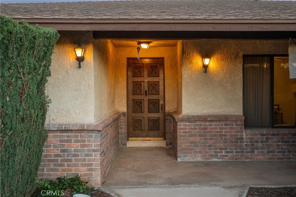 19213 Tecumseh Road Apple Valley, CA 92307 - Photo 10 of 43