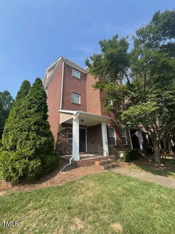 $1,760 | 210 Grindstone Drive, Apex, NC 27502