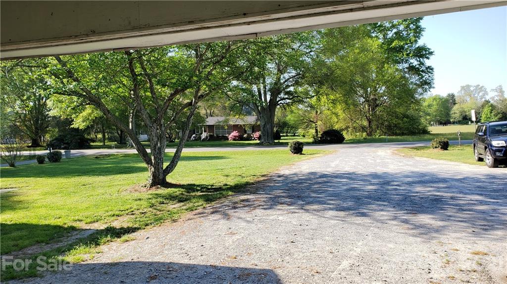 1824 Ratchford Road Dallas, NC 28034 - Photo 23 of 25 Gallery Image 23