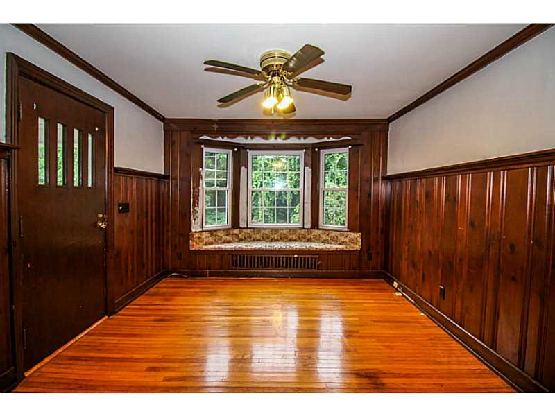 36 Cobble Hill Road Lincoln, RI 02865 - Photo 3 of 22 Entry.