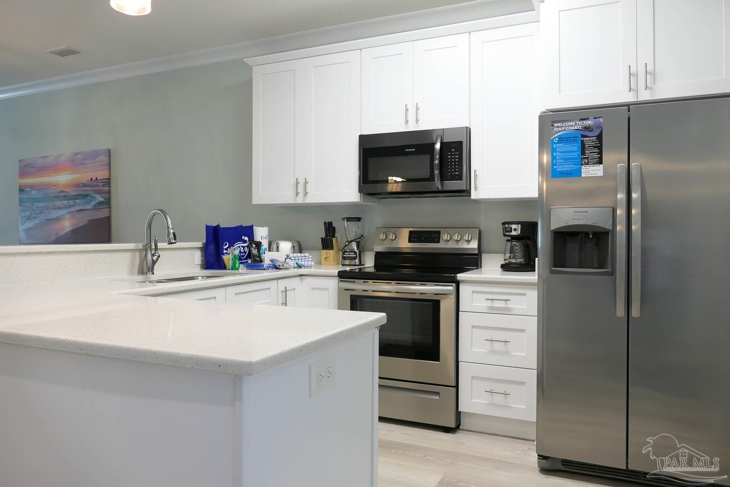 13941 Del Rio Drive Pensacola, FL 32507 - Photo 2 of 23