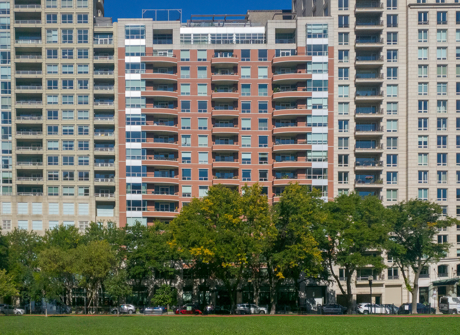 270 East Pearson St Unit 701801  