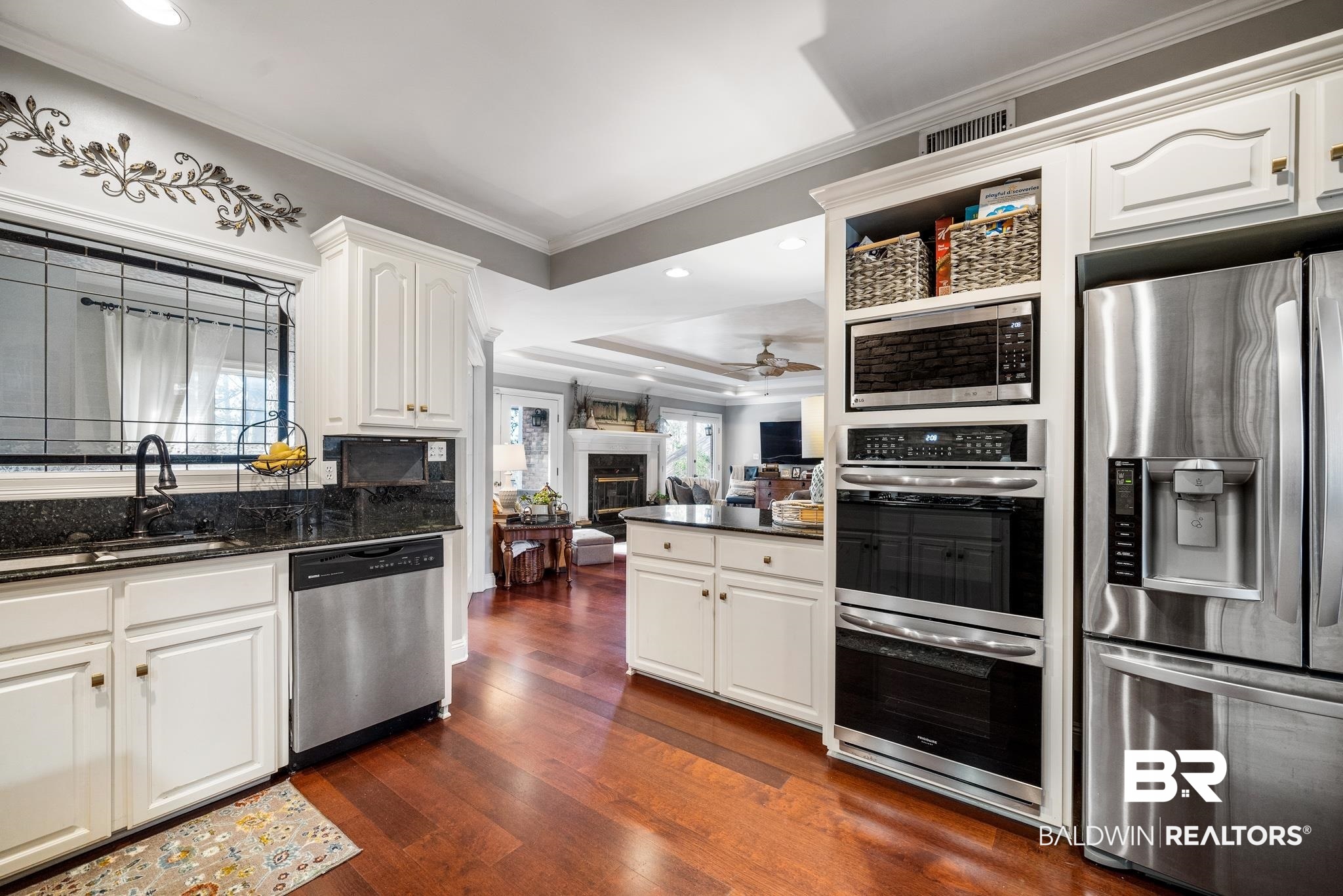 203 Potters Mills Road Daphne, AL 36526 - Photo 12 of 45 Kitchen