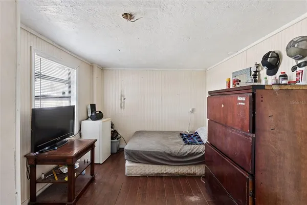 $265,000 | 806 South Main Avenue, Groveland, FL 34736