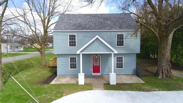 $275,000 | 112 West Allen Street, Kentland, IN 47951