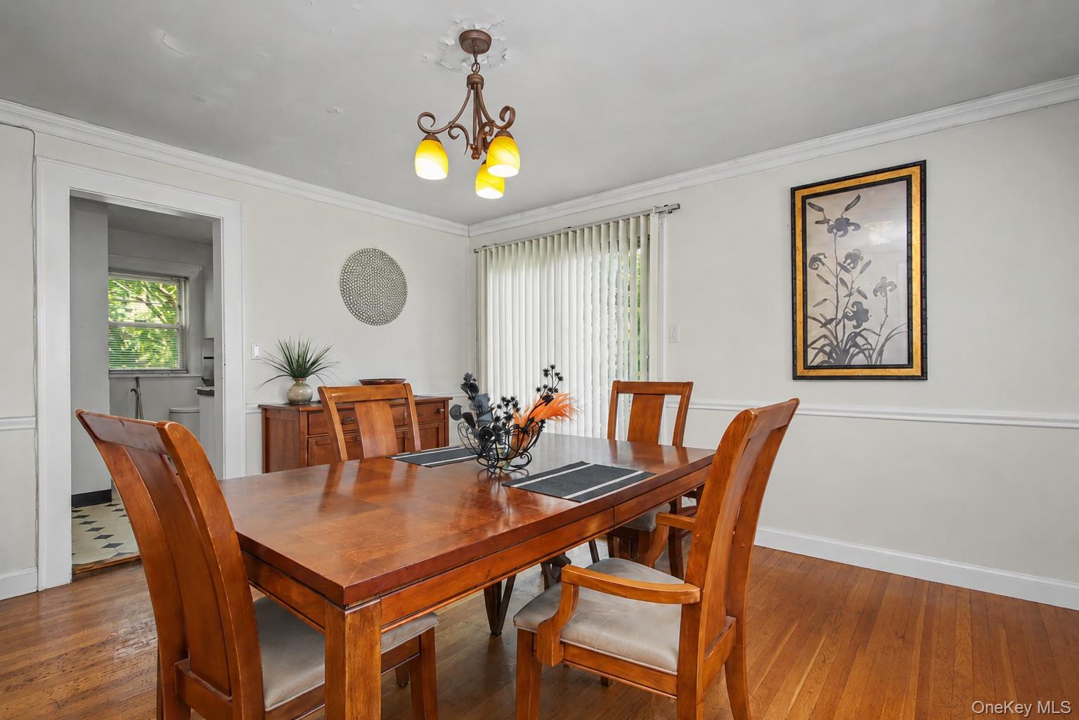 280 West Post Road White Plains, NY 10606 - Photo 8 of 21 Virtually staged, clutter has been removed.