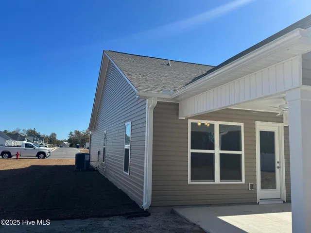 $2,300 | Undisclosed Address, Newport, NC 28570