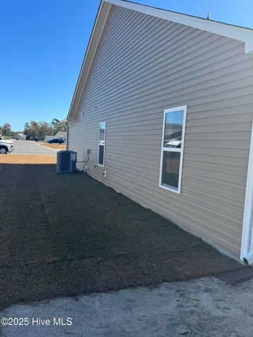 $2,300 | Undisclosed Address, Newport, NC 28570