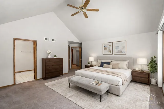 $595,000 | 1190 Woodcreek Lane, Hoffman Estates, IL 60169