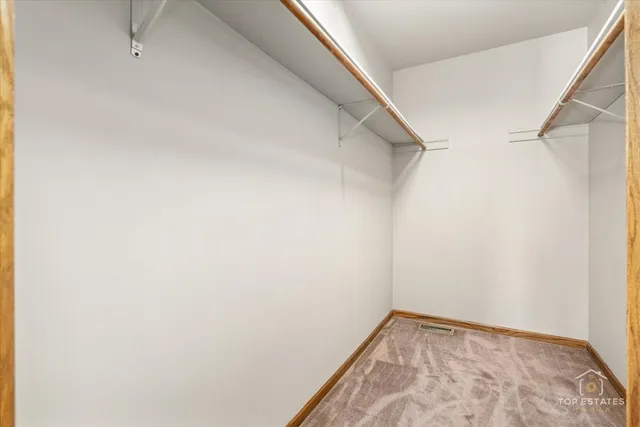 $595,000 | 1190 Woodcreek Lane, Hoffman Estates, IL 60169