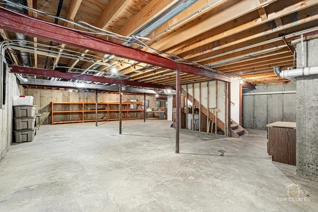 $595,000 | 1190 Woodcreek Lane, Hoffman Estates, IL 60169