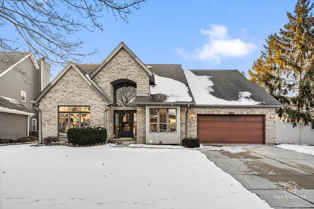 $595,000 | 1190 Woodcreek Lane, Hoffman Estates, IL 60169