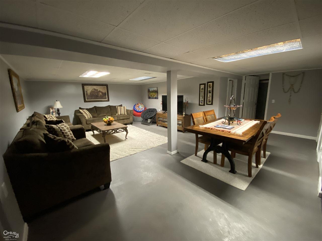28974 James Drive Warren, MI 48092 - Photo 29 of 36 Gallery Image 29