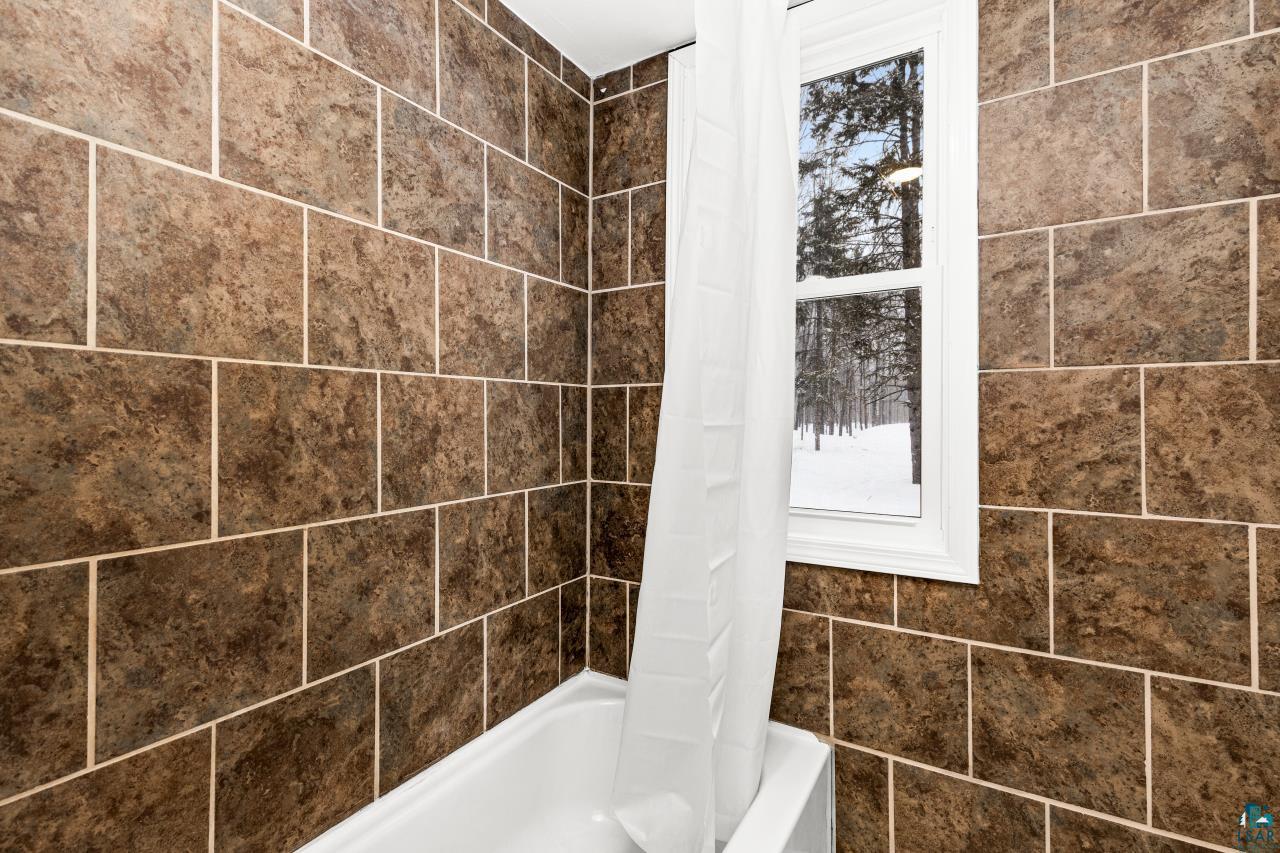 4229 Fayre Road Duluth, MN 55803 - Photo 20 of 41