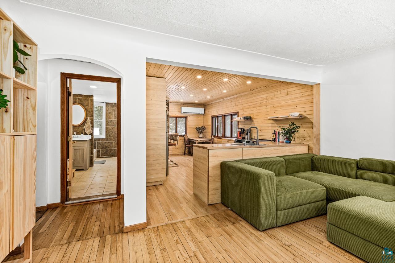 4229 Fayre Road Duluth, MN 55803 - Photo 4 of 41