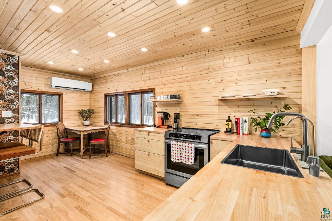 4229 Fayre Road Duluth, MN 55803 - Photo 9 of 41