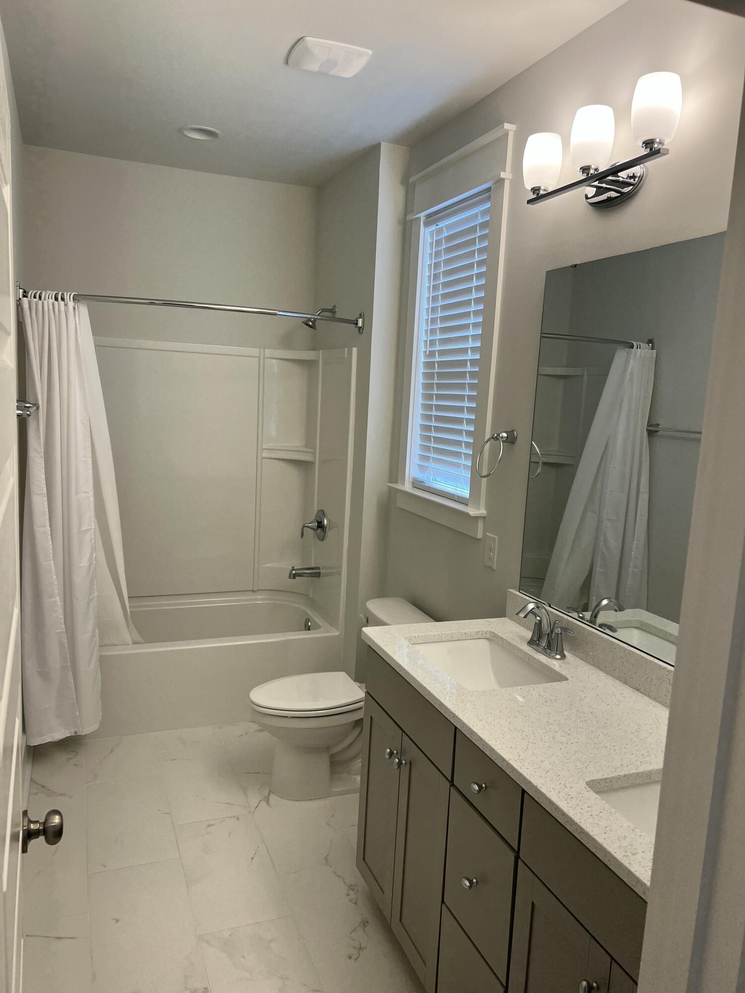 2668 Fountainhead Way Mount Pleasant, SC 29466 - Photo 16 of 19 laundry