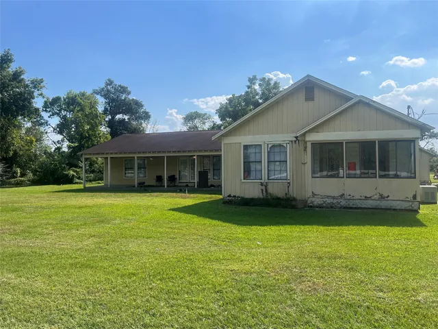 $265,000 | 17102 River Road, Channelview, TX 77530