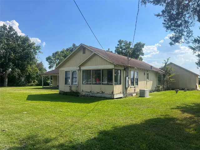 $265,000 | 17102 River Road, Channelview, TX 77530