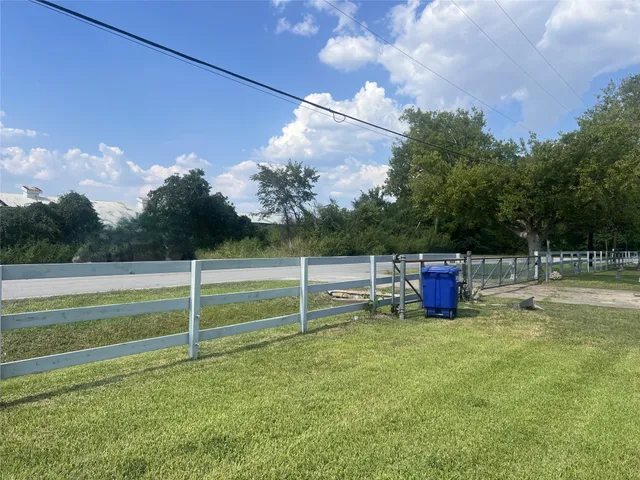 $265,000 | 17102 River Road, Channelview, TX 77530