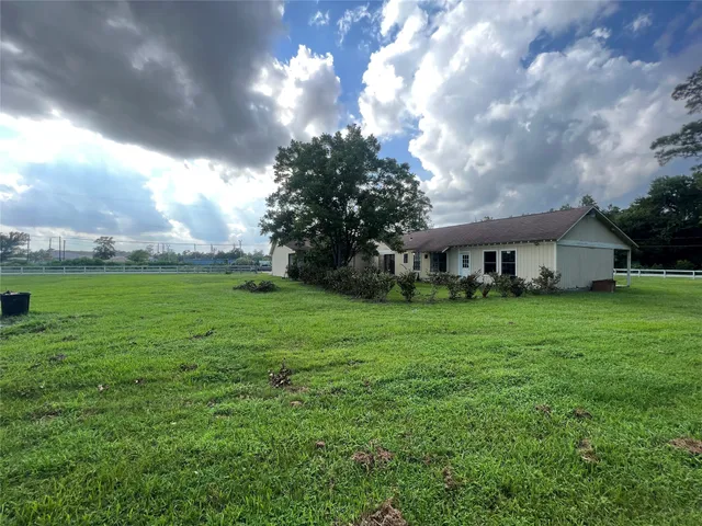 $265,000 | 17102 River Road, Channelview, TX 77530
