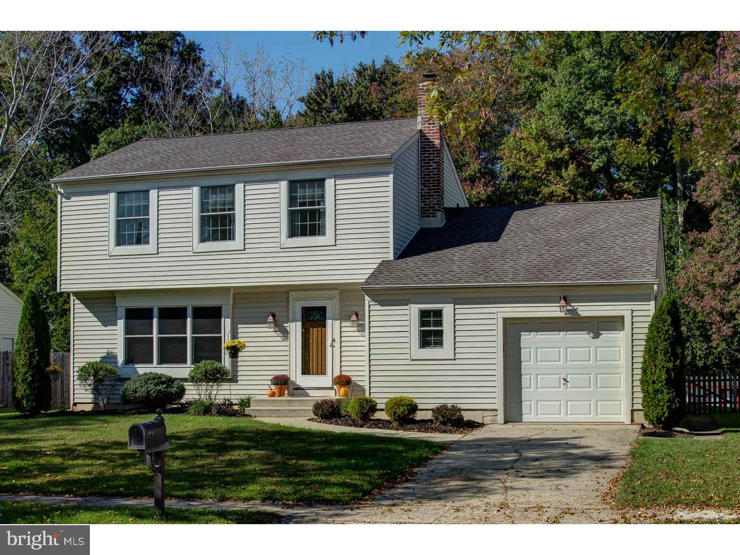 46 Euston Road West Marlton, NJ 08053 - Photo 1 of 25