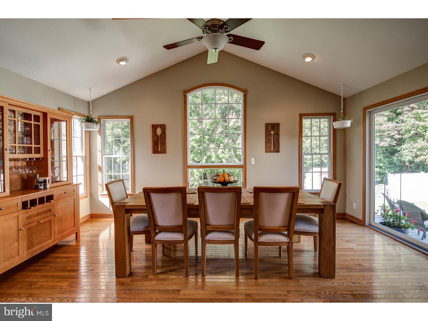 46 Euston Road West Marlton, NJ 08053 - Photo 5 of 25 Dining Room
