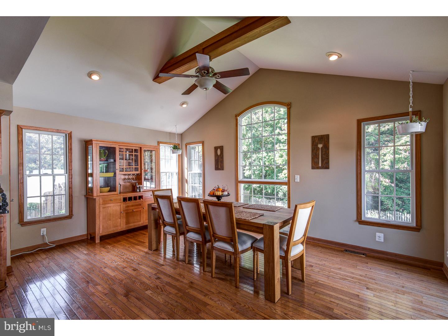 46 Euston Road West Marlton, NJ 08053 - Photo 6 of 25 Dining Room