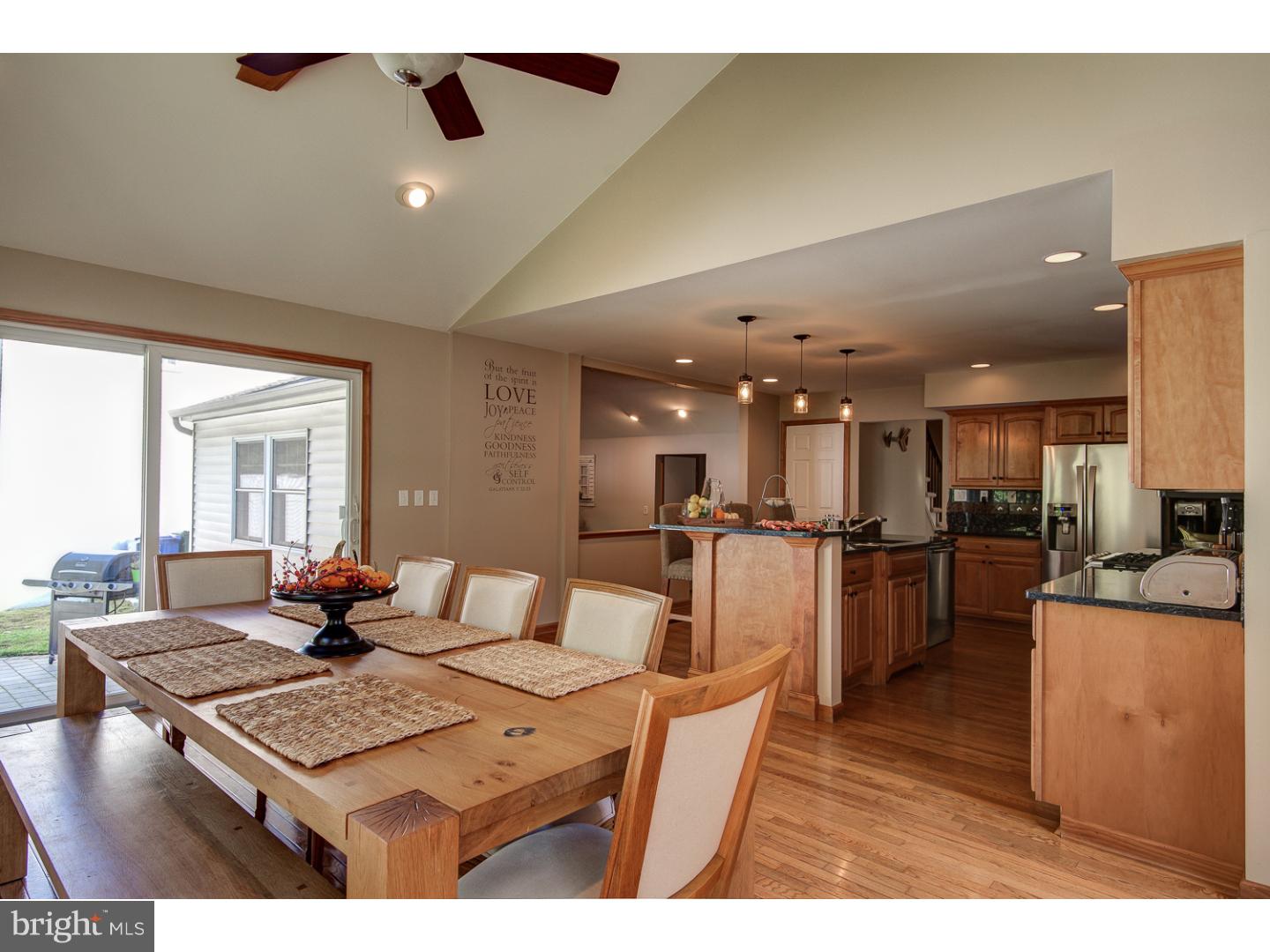 46 Euston Road West Marlton, NJ 08053 - Photo 7 of 25 Dining Room