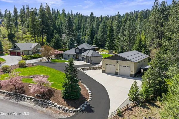 $1,225,000 | 18722 West Rice Avenue, Post Falls, ID 83854