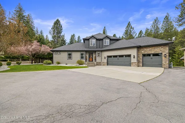 $1,225,000 | 18722 West Rice Avenue, Post Falls, ID 83854