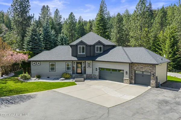 $1,225,000 | 18722 West Rice Avenue, Post Falls, ID 83854
