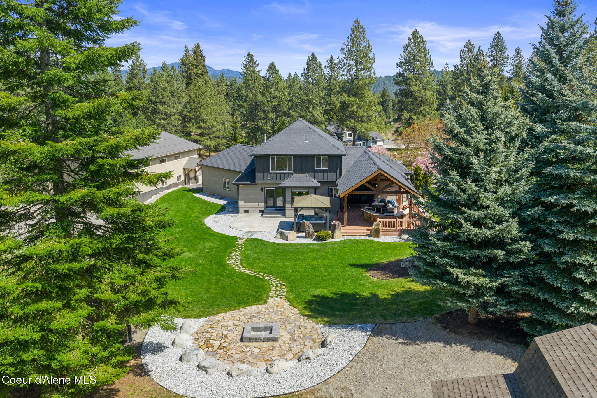 18722 West Rice Avenue Post Falls, ID 83854 - Photo 8 of 62 Rare Privacy