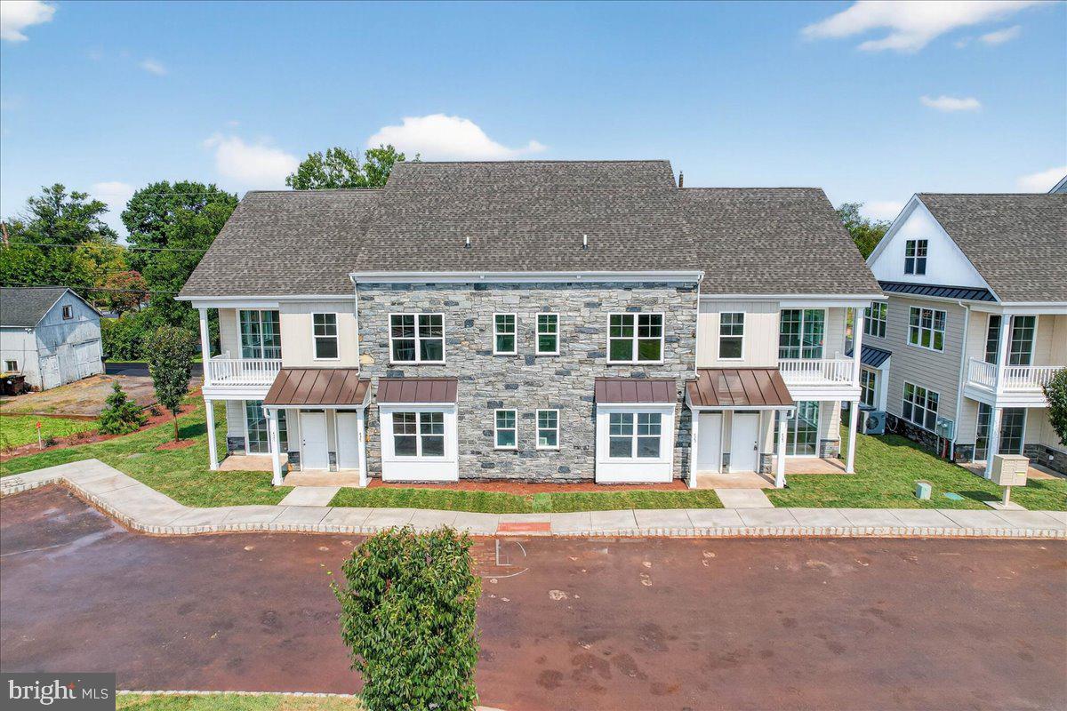 Front exterior of 2nd Floor Townhome