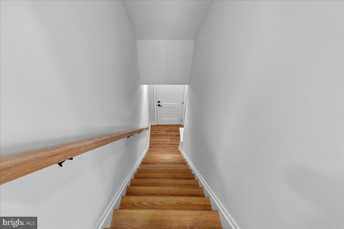 425 Asha Way, Unit 2 Harleysville, PA 19438 - Photo 16 of 21 Private Entrance