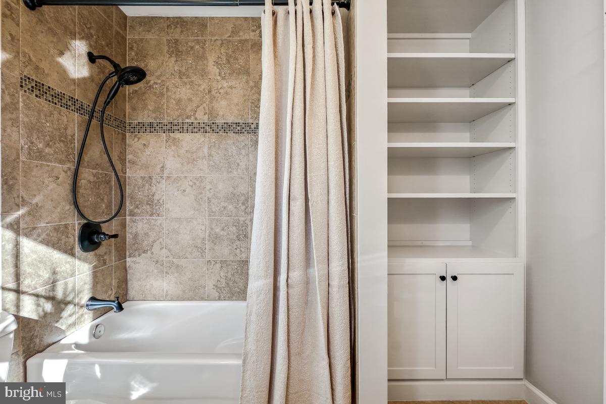8822 Rachell Court Manassas, VA 20110 - Photo 27 of 47 New Shower and Storage Cabinets