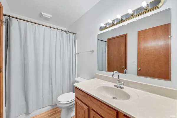 $350,000 | 200 325th Lake, Unit A1, Angola, IN 46703