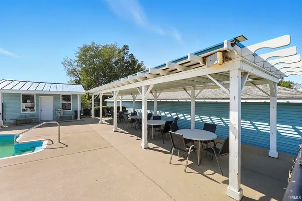 $350,000 | 200 325th Lake, Unit A1, Angola, IN 46703