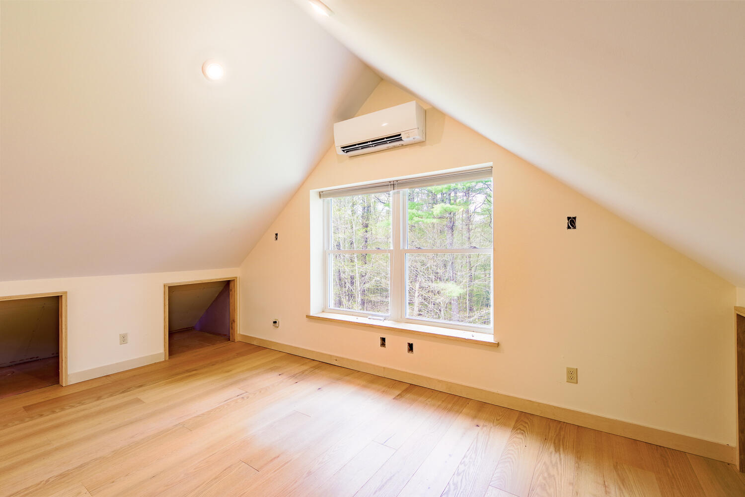 421 Finntown Road Warren, ME 04864 - Photo 13 of 32 421 Finn Town Rd 14