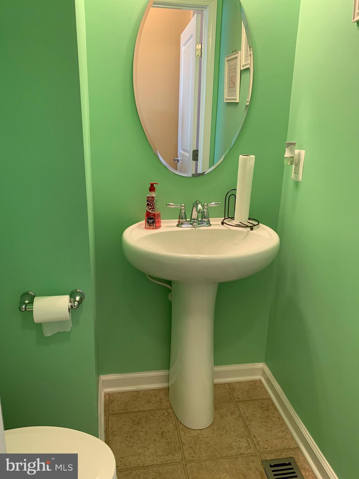 14313 Lusby Ridge Road Accokeek, MD 20607 - Photo 15 of 38 Powder Room